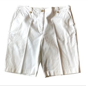 Lands End Woman's 12 White Bermuda Shorts